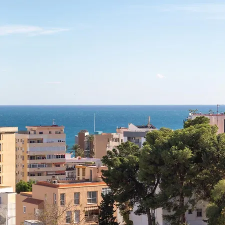Boutique With Sun Terrace & Sea Views Apartament
