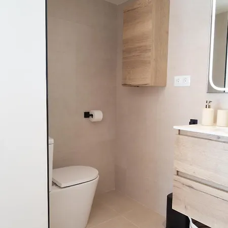 Boutique With Sun Terrace & Sea Views Apartament *
