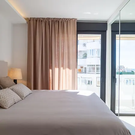 Boutique With Sun Terrace & Sea Views Apartament *