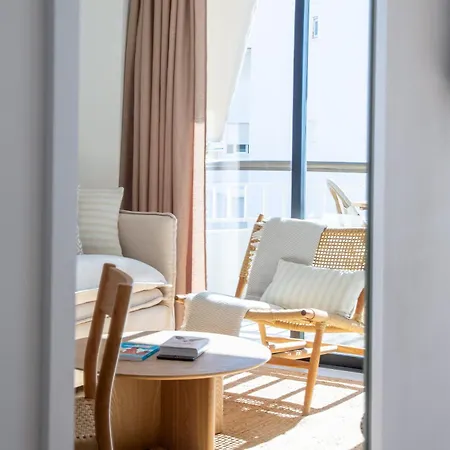 Boutique With Sun Terrace & Sea Views *