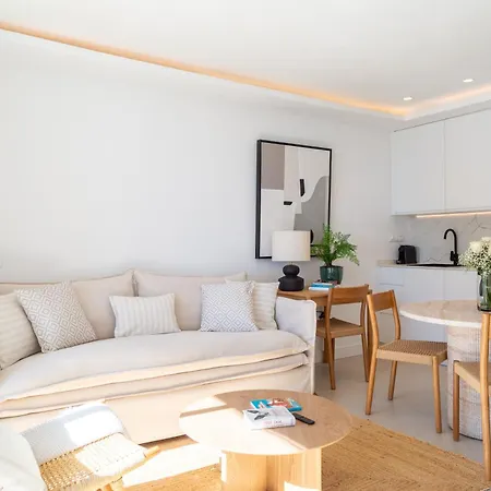 Apartament Boutique With Sun Terrace & Sea Views