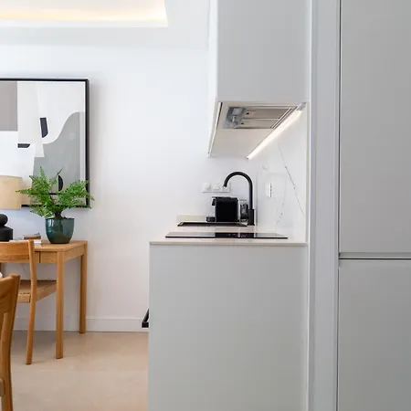 Boutique With Sun Terrace & Sea Views Apartament *